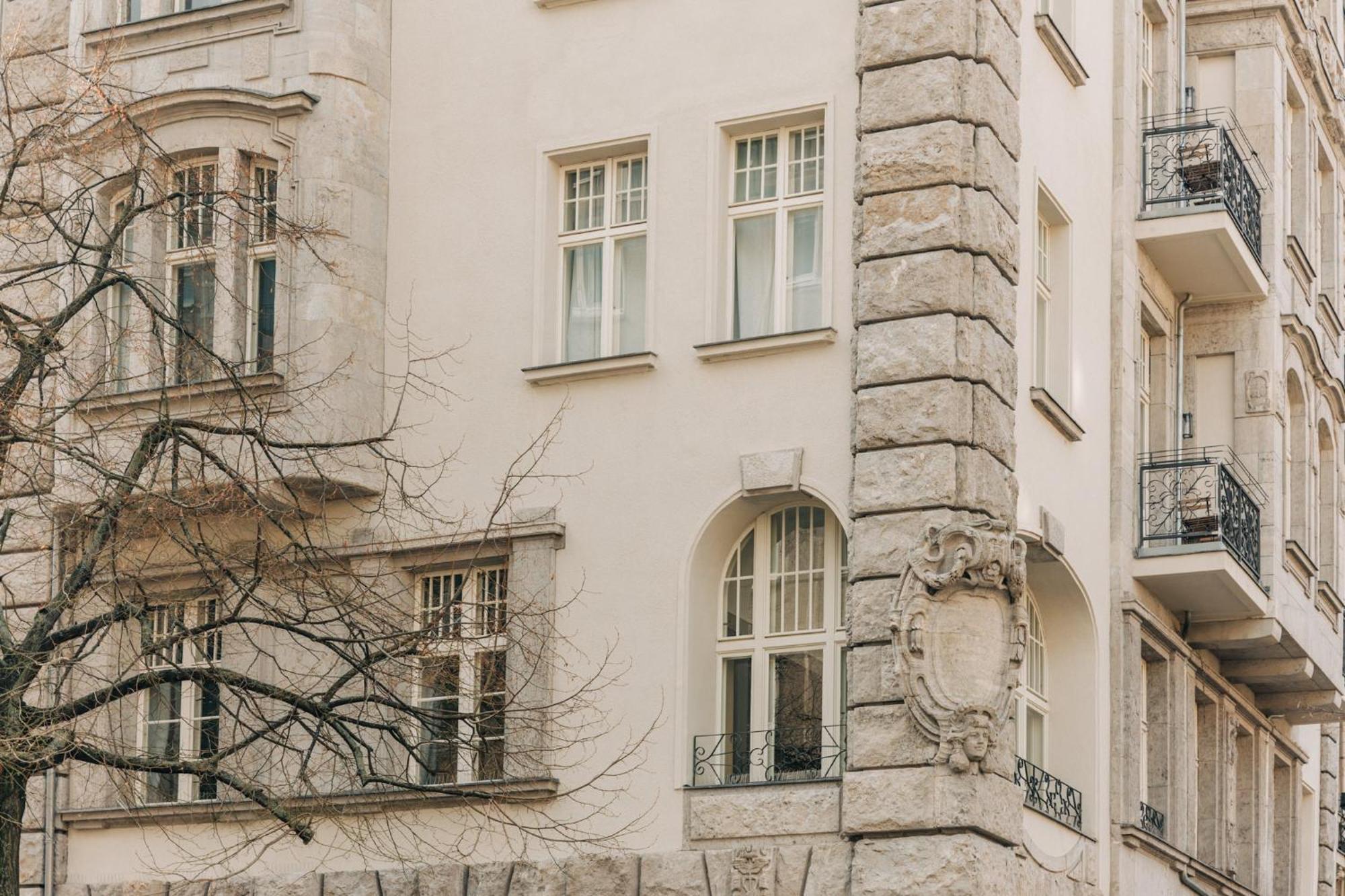 Frankfurter Allee Apartments By Sabine — Photos 1